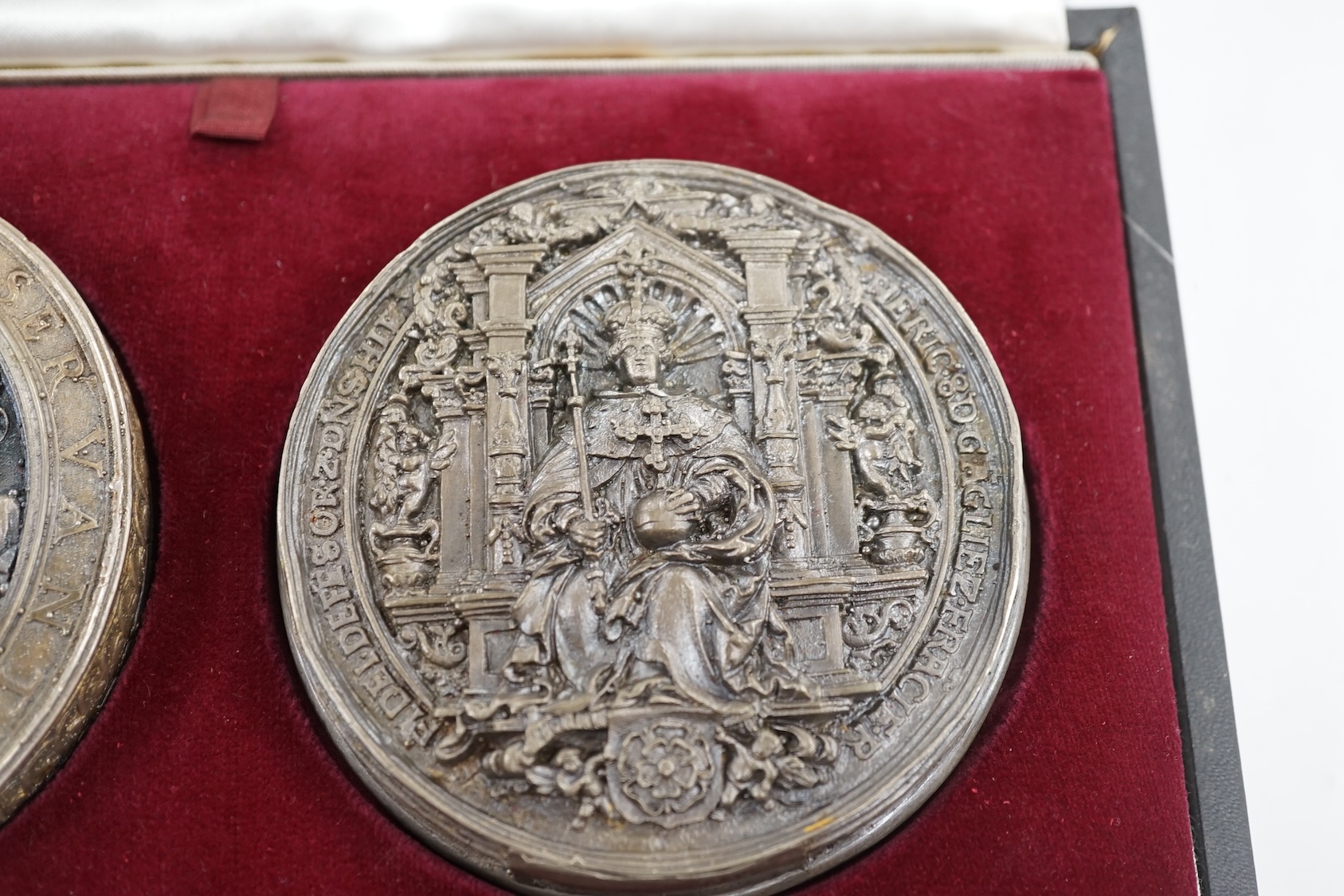 Two 1970's cased limited edition reproduction silver seals, 'The Royal Seal of King Henry VIII of England' and 'The Royal Seal of King Francis I of France', Hennell, Frazer & Haws, London, 1972, 91mm. Condition - fair to